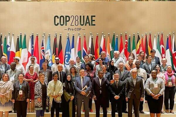COP28, des grandes puissances aux États vulnérables: mettre au jour des objectifs divers et des intérêts contradictoires lors du sommet mondial sur l'action climatique.